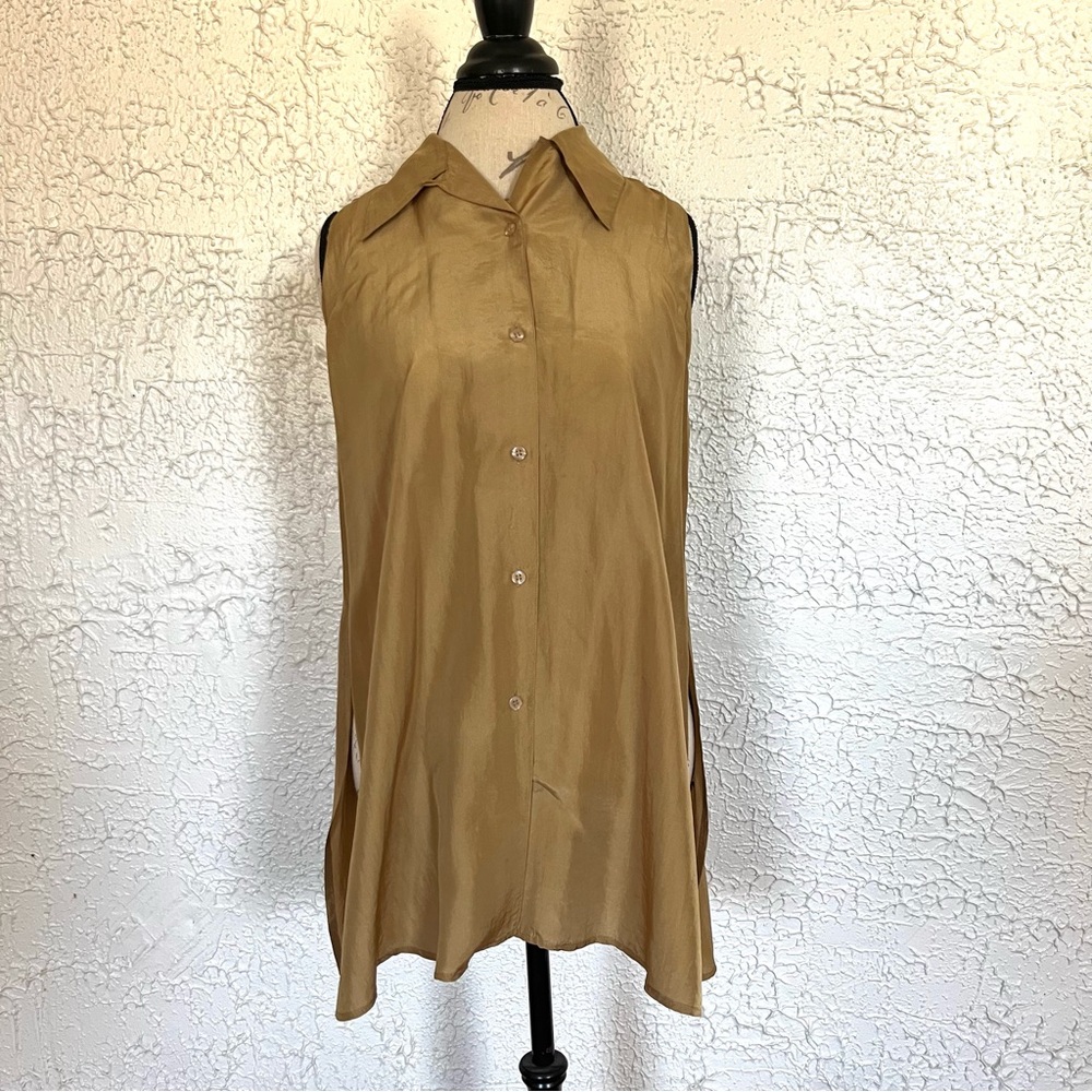 New York Studio button down Vest top